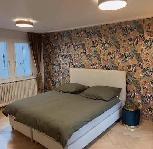 Süsse In Zürcher Altstadt 3